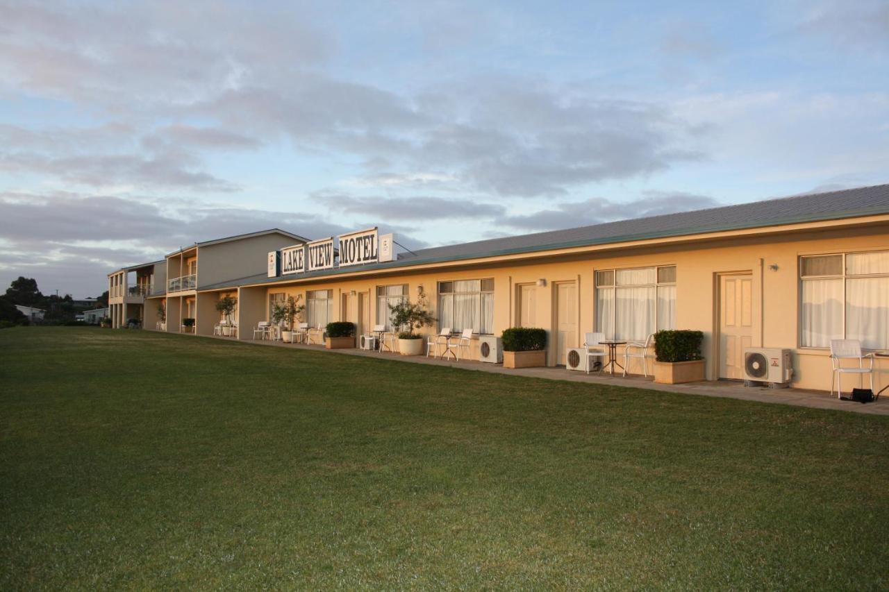 Lakeview Motel And Apartments Роуб Екстериор снимка
