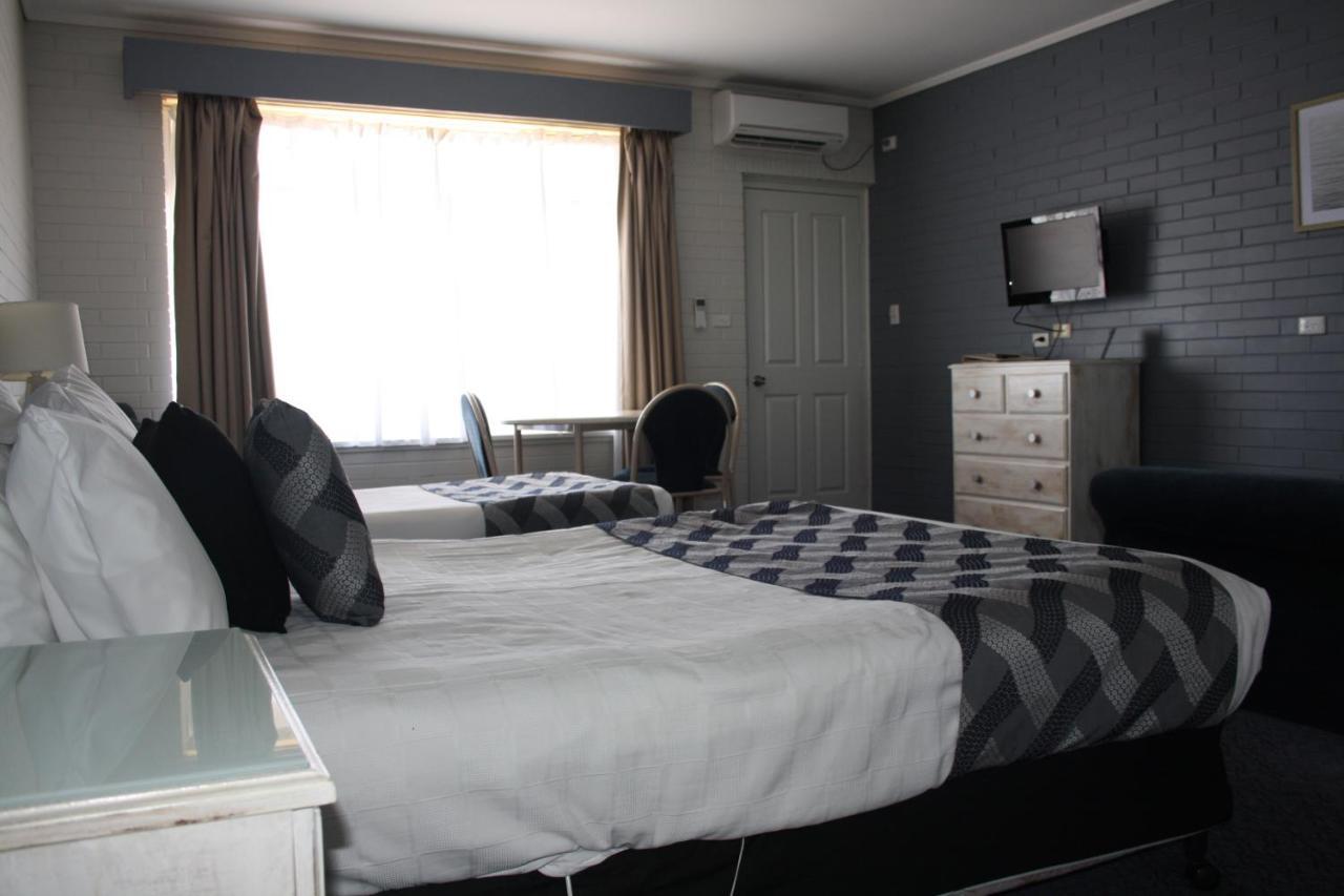 Lakeview Motel And Apartments Роуб Екстериор снимка