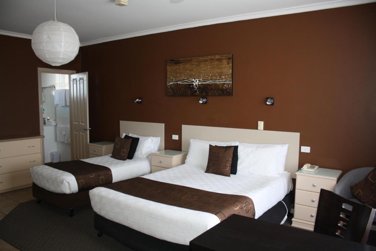 Lakeview Motel And Apartments Роуб Екстериор снимка